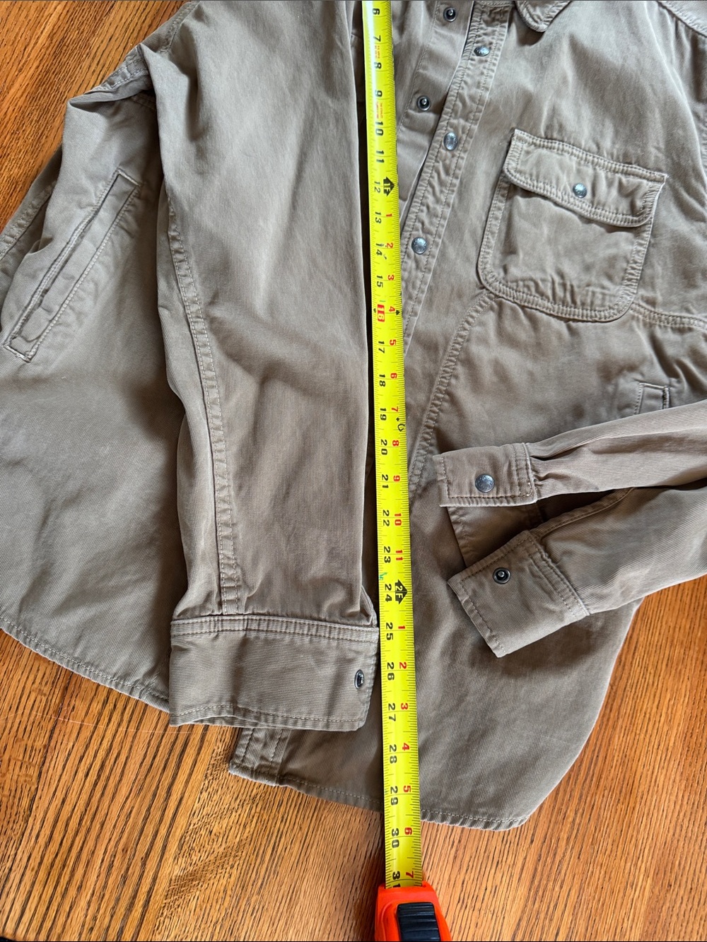 Flint and Tinder Large Men's Button-Front Casual Shirt Jacket - Taupe - Picture 4 of 6
